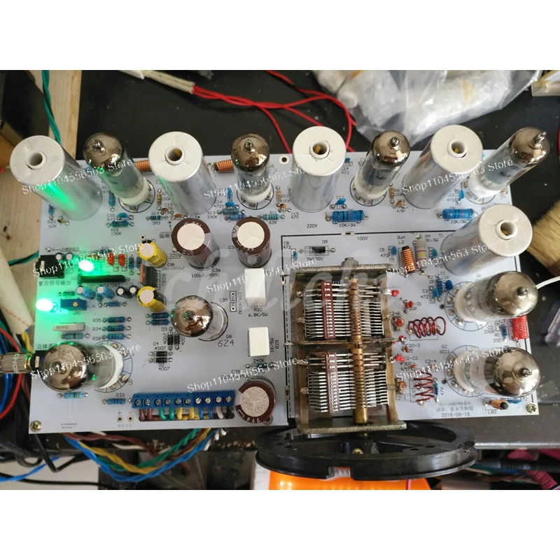 

Vacuum Tube FM Stereo Radio Receiver, Transmission Frequency 88-108MHz for Audiophiles and Vintage Audio Enthusiasts