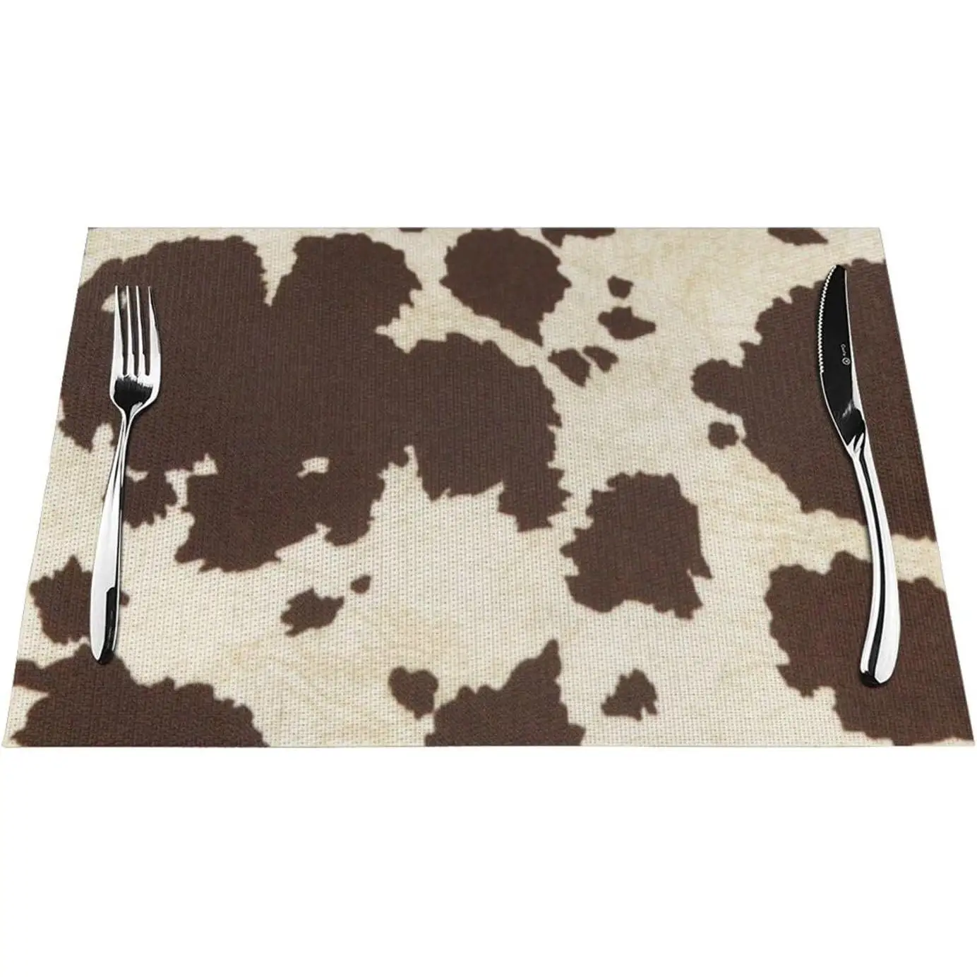 

Набор из 4 салфеток для обеденного стола. Коврики с принтом коровьего меха. Теплоизоляция. Нескользящие термостойкие салфетки. Легко чистится.