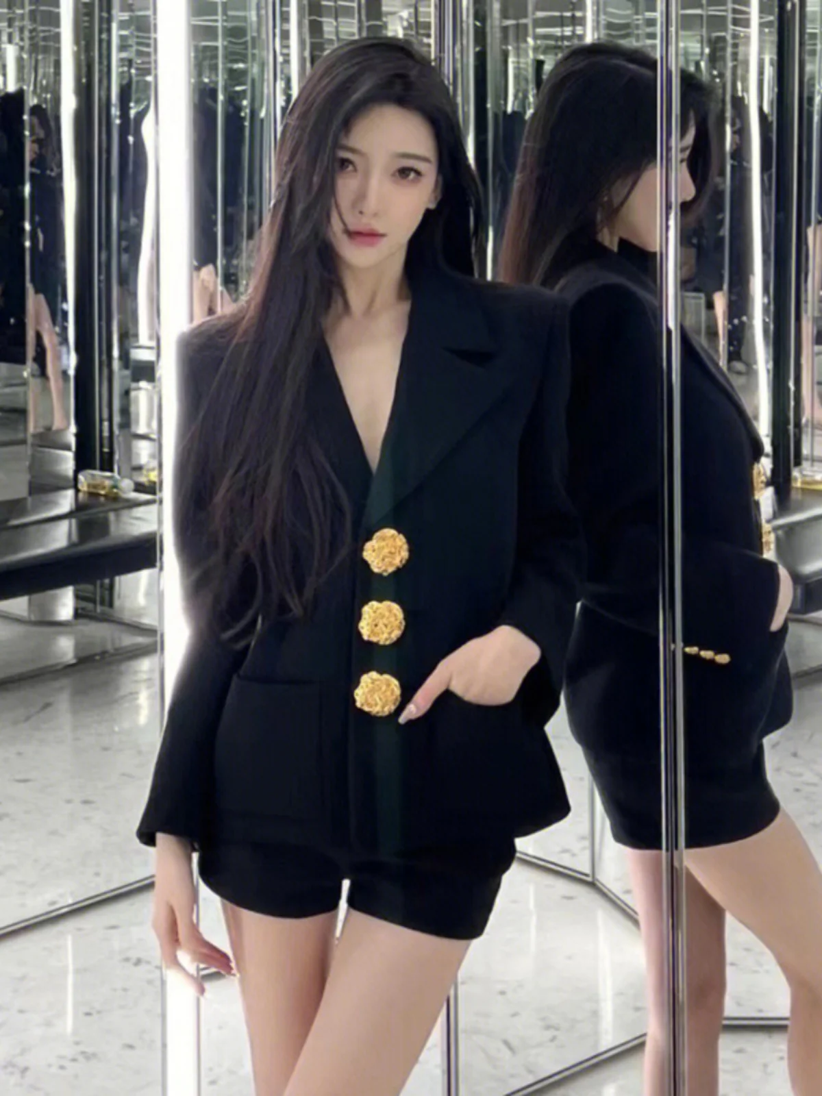 

Elegant Black Professional Suit Jacket Women's Spring Design Slim Fit Luxury Waist-Cinching -Suit Top Commute Ready