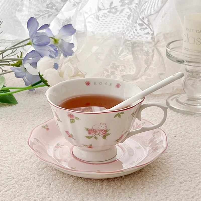 Pretty Pink Rose With Cute Rabbit Ceramics Coffee Cup and Saucer Set English Afternoon Tea Cup Mug 250ml