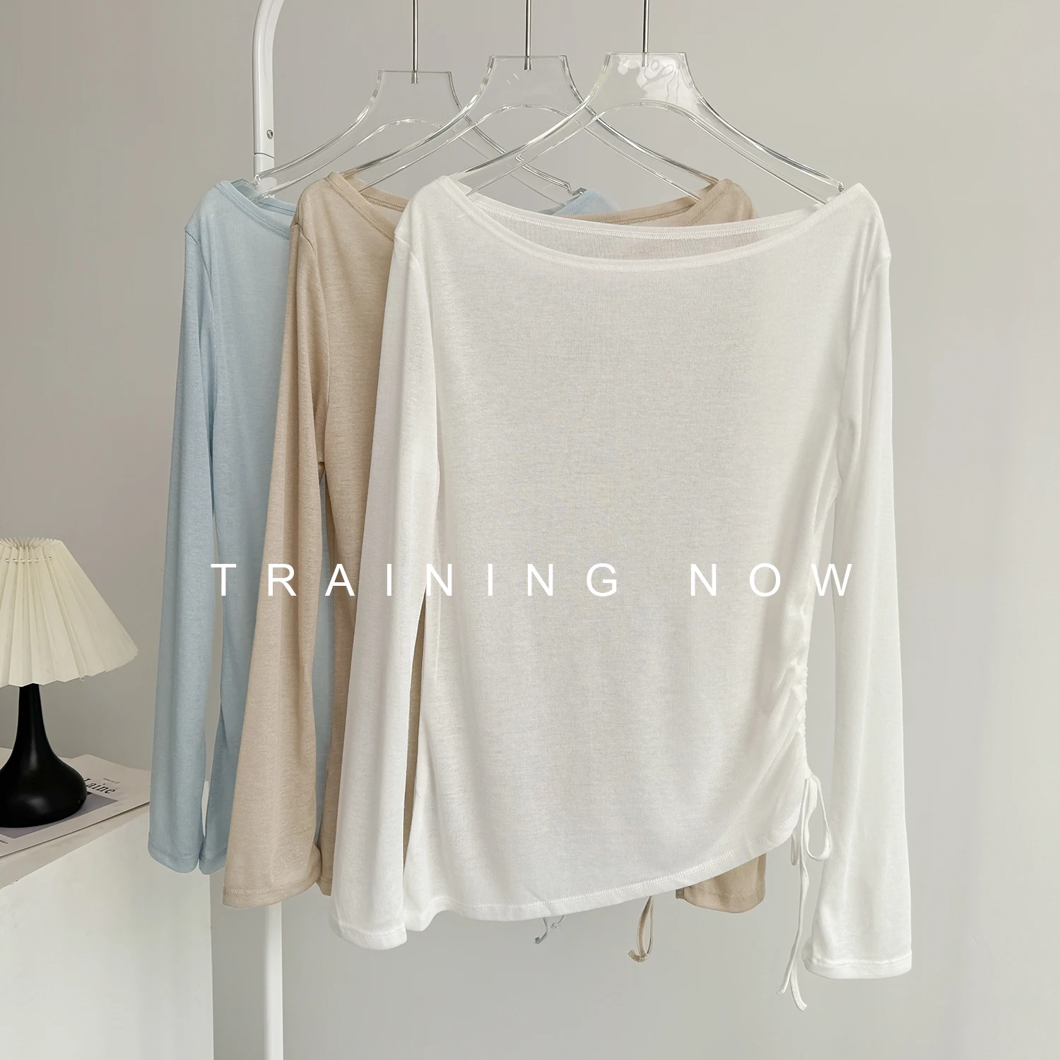 

Одежда для йоги для женщин осенью, свободная, тонкая, для тренировок по бегу, быстросохнущая, с длинными рукавами, для занятий спортом и фитнесом.