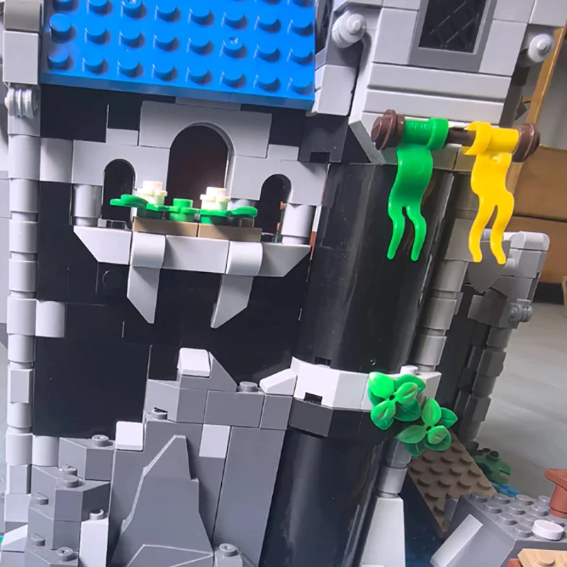 933 pçs fortaleza ao lado do lakeside condado castelo medieval conjunto de construção arquitetura bloco de construção modular modelo criança presente natal