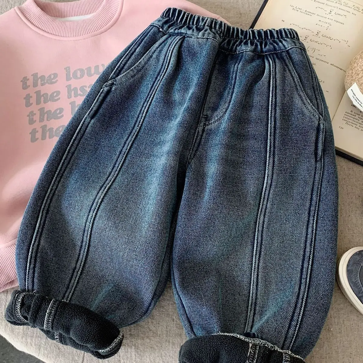 Boys Winter Fleece Lined Jeans Kids Warm Loose Integrated Velvet Denim Pants Toddler Casual Trousers Children Clothing