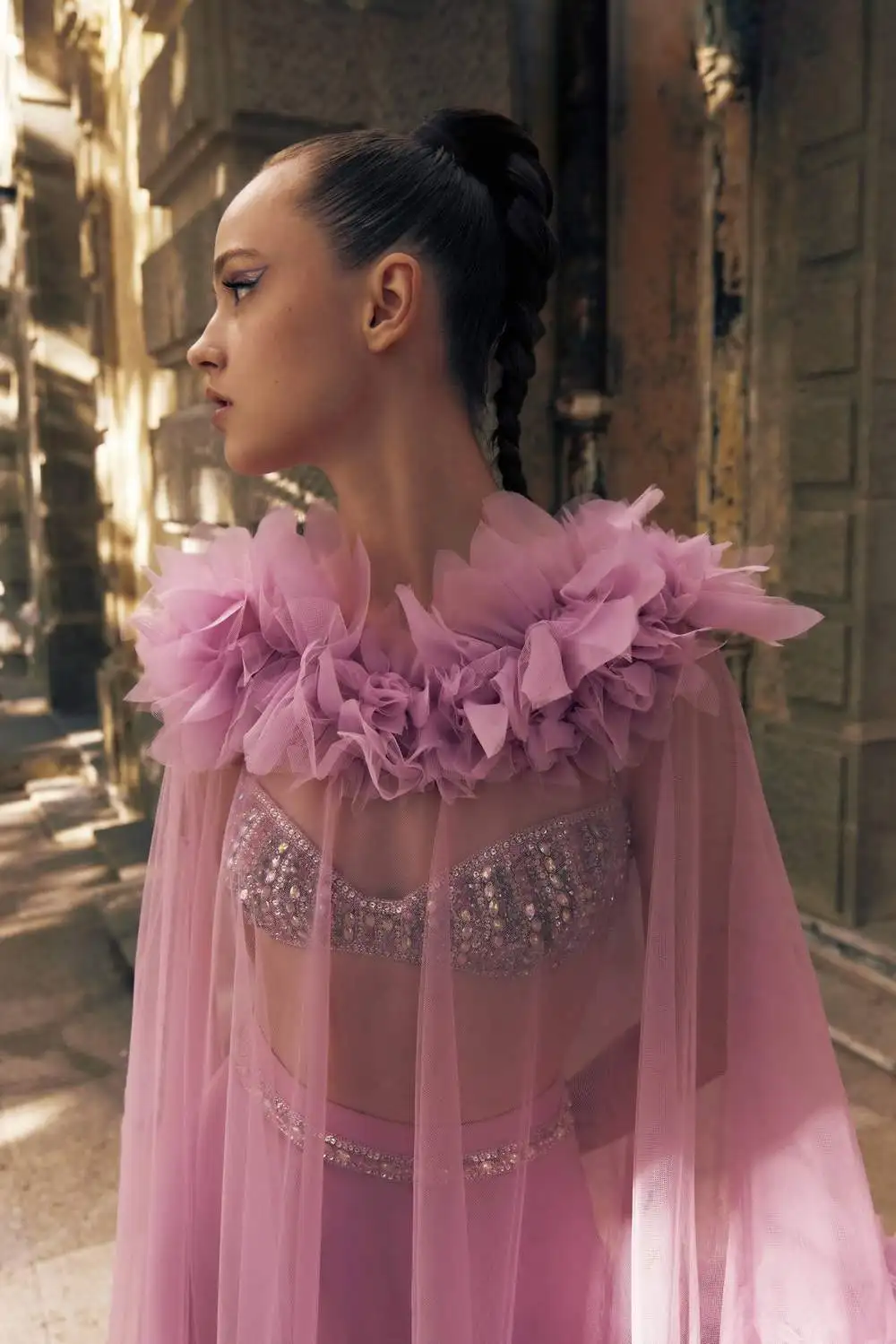 الوردي السراويل الطويلة فساتين عباءة كيب فستان الحفلات abiye gece elbises فساتين حفلات الأزهار حافة تول فستان حفلات إلى رداء دي سواريه