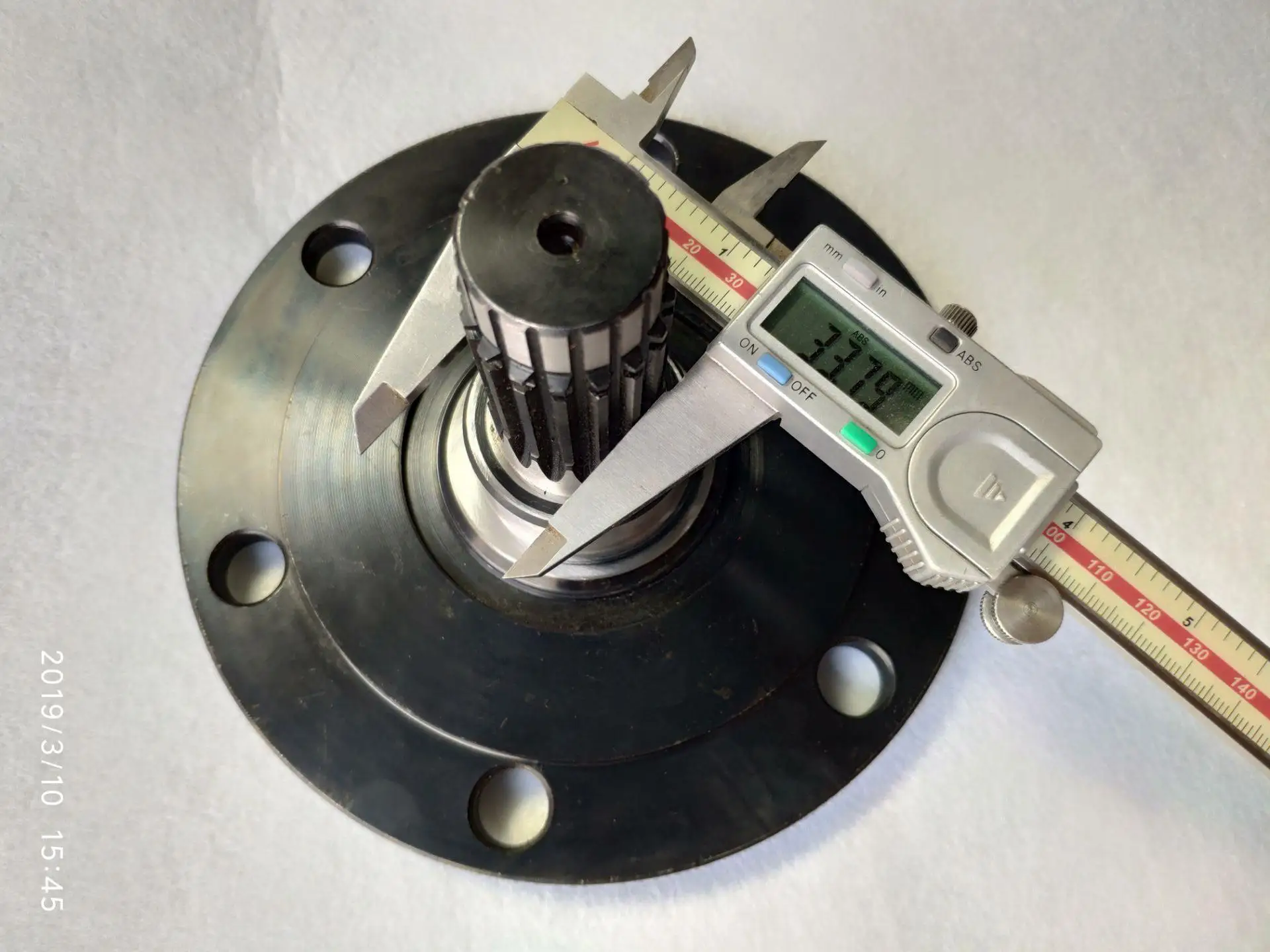 FT254.31F.111a , New designed front driving shaft with bearing, seals and circlips kit for Foton Lovol FT254