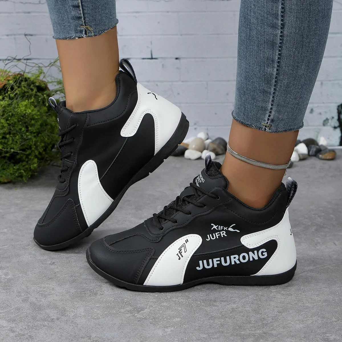 Vrouwen Sneakers Nieuwe Zomer Mode Ademende Sneakers Vrouw Mesh Veters Sportschoenen Voor Vrouwen Platform Wandelen Designer Schoenen