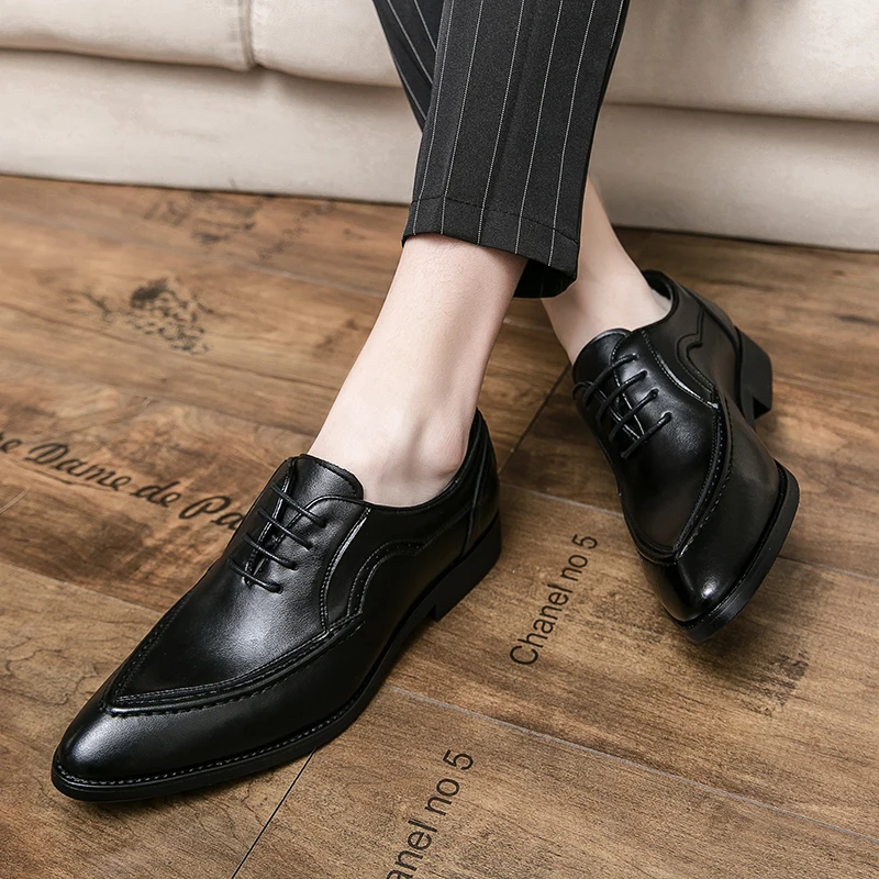 European Station Men Fashion Derby Shoes Pointed Classic Lace up Business Dress Leather Shoes Black Brown Size38-45 Men Shoes