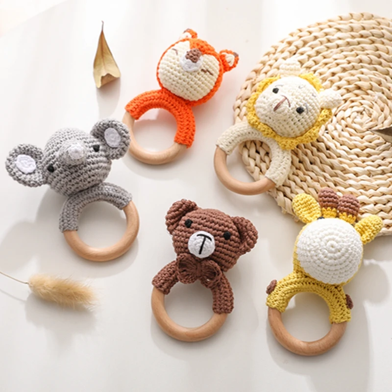 1PC Baby Ratter Toys Wooden Teether Crochet Animals BPA Free Rattle Toy Newborn Amigurumi Teether Baby Rattles Gifts For Newborn