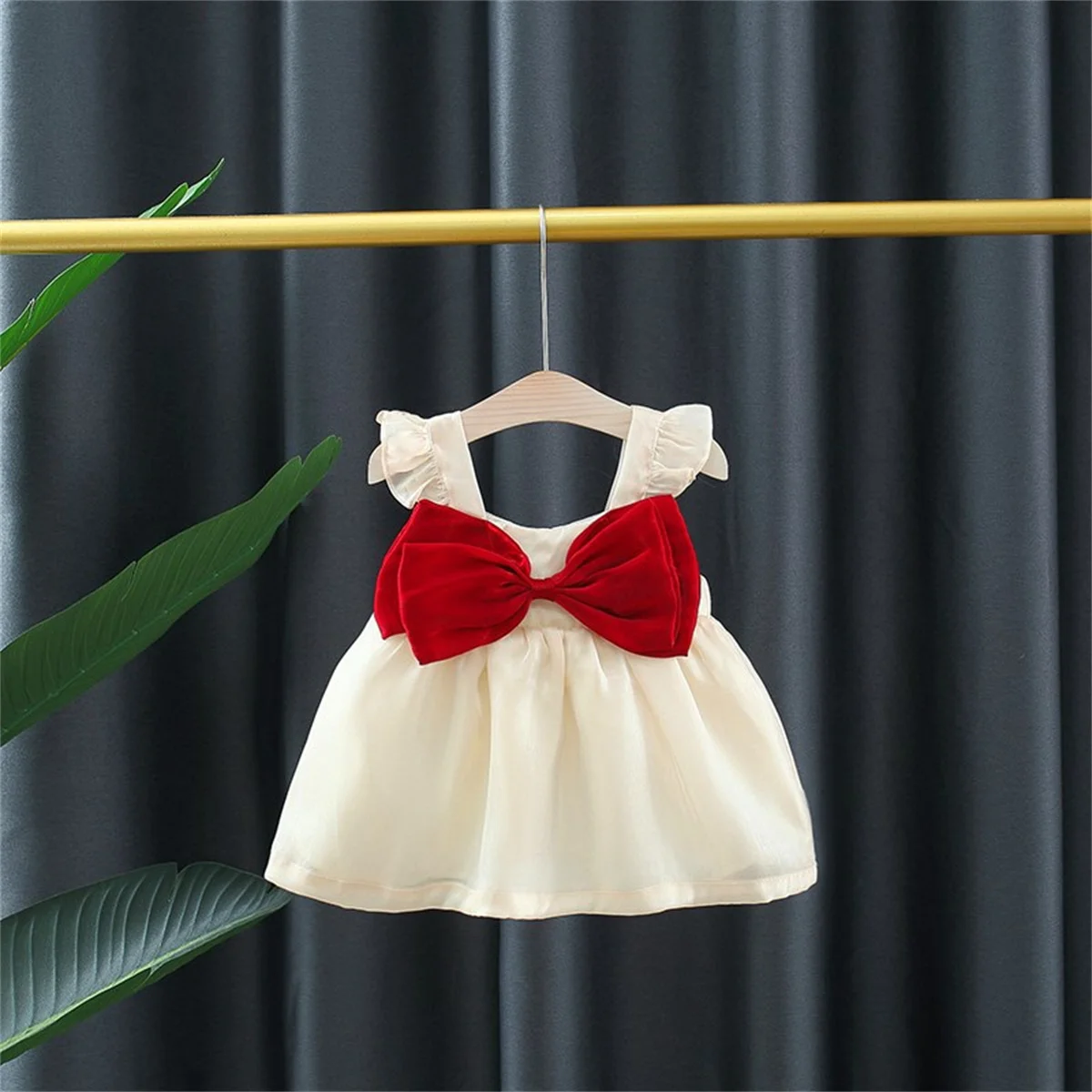 Christmas Birthday Girl Baby Dress Summer Baby Big Bow Solid Color Little Flying Sleeve Princess Dress