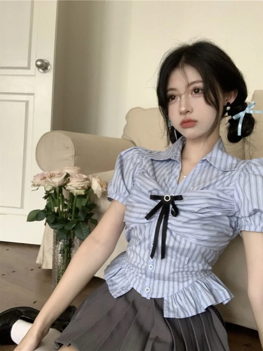 طقم تنورة صيفية مخططة باللون الأزرق من American College Sle، تنورة قصيرة بطيات حلوة وحارة، طقم مكون من قطعتين