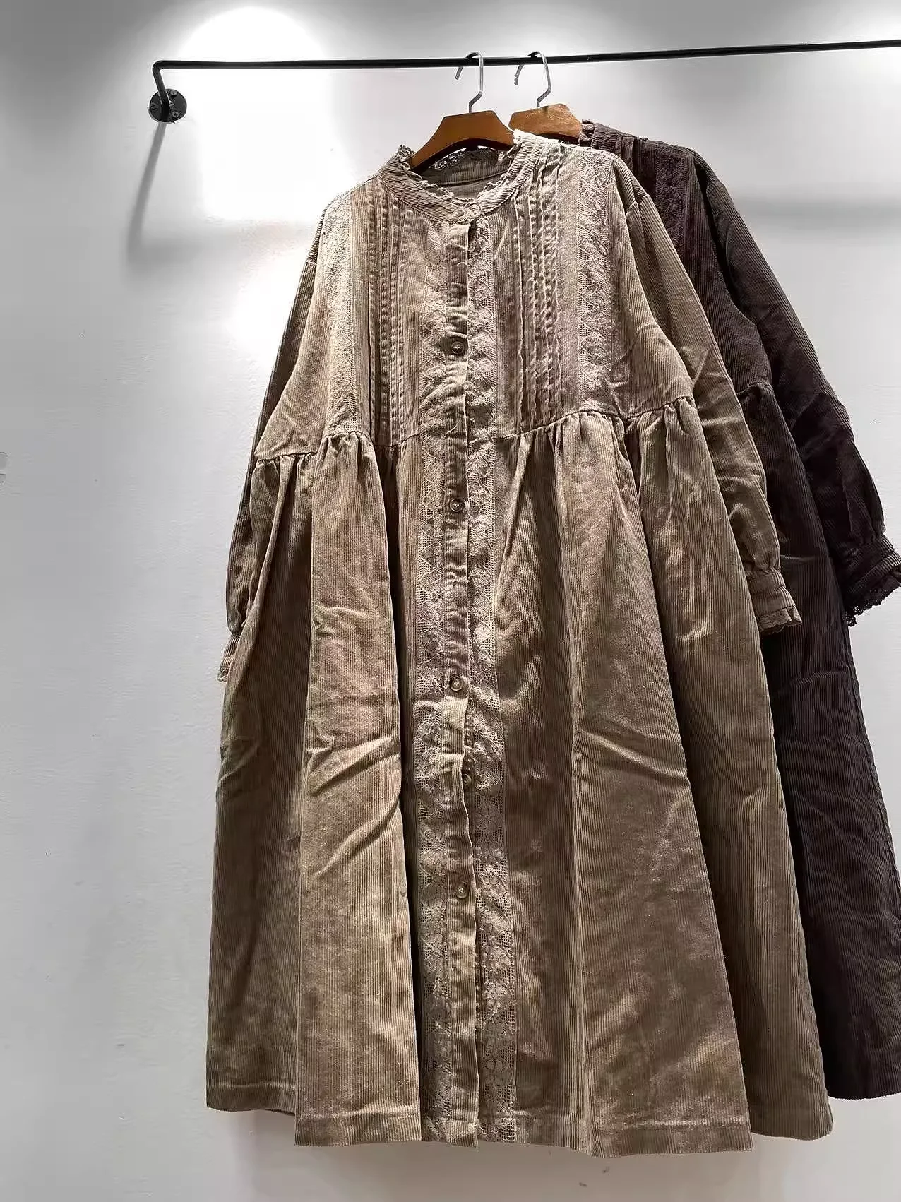 الشتاء خمر سروال قصير فستان للنساء الخريف اليابان نمط الوقوف طوق مطوي قميص فستان دافئ سميك دافئ فستان فضفاض