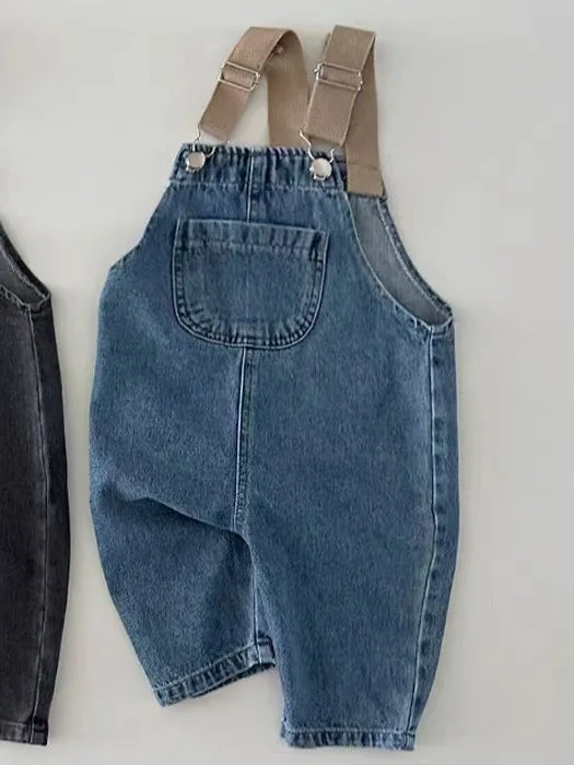 2025 primavera novo bebê denim macacão infantil menino menina sem mangas macacão da criança casual cinta calças crianças versátil jeans sólidos