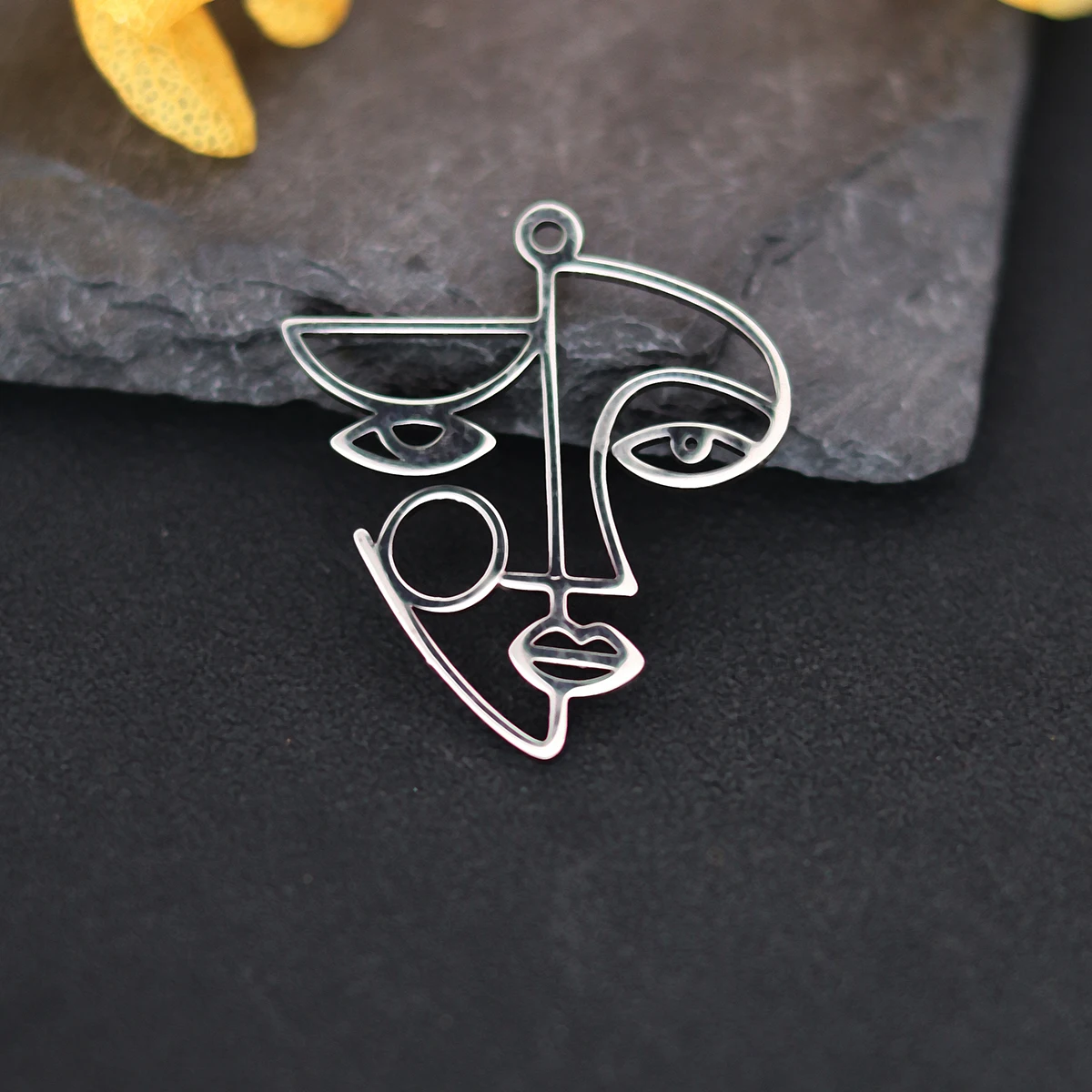 3pcs Picasso Abstract Art Lady Face Portrait Stainless Steel Pendant Charms for Jewelry Making Necklace Earrings diy Accessories