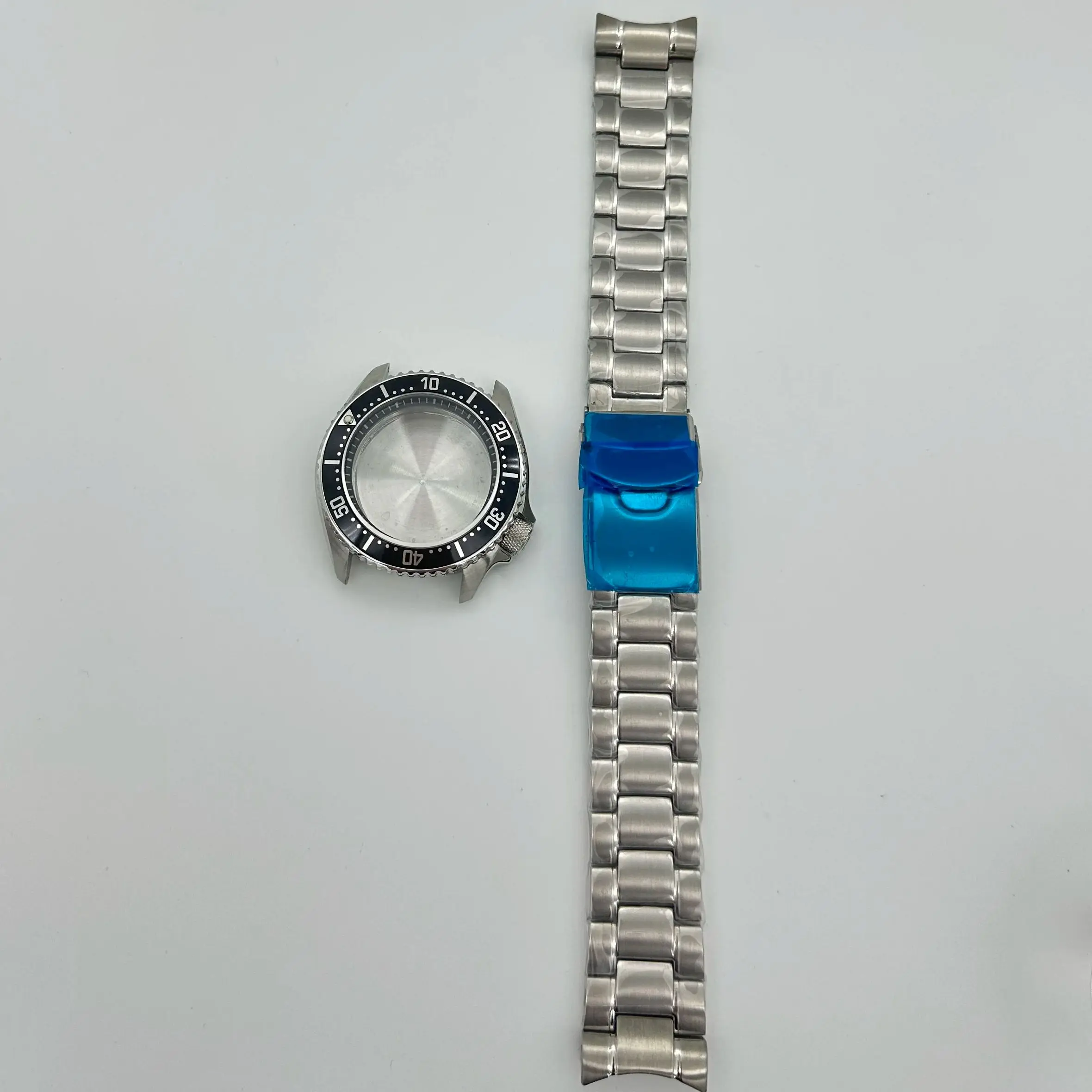 

42mm waterproof stainless steel case solid steel band matching NH35 movement