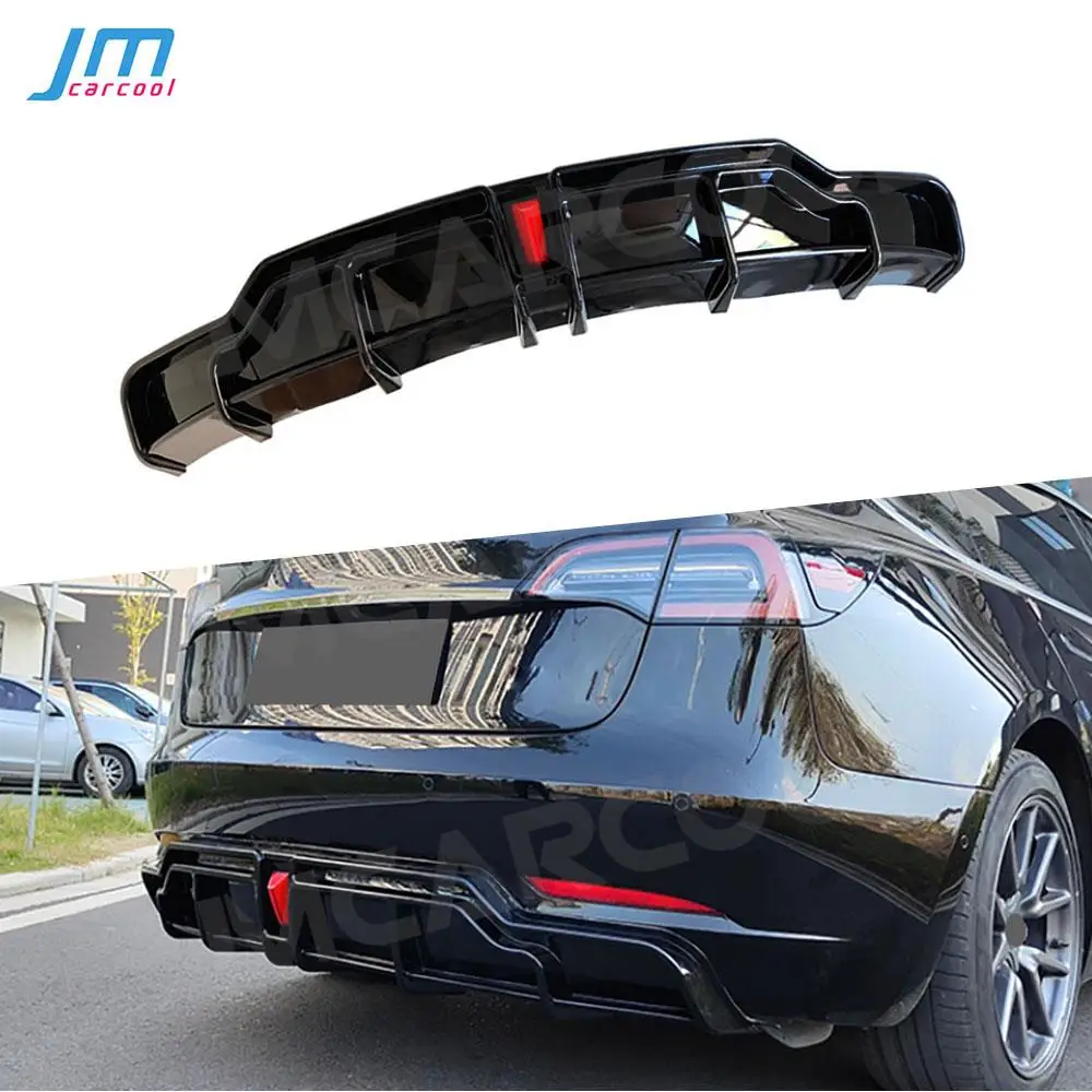 ABS Carbon Look Rear Diffuser Diffuser Spoiler Splitter Chin With Light for Tesla Model 3 2017 Car Rear Lip Restyle Accessories