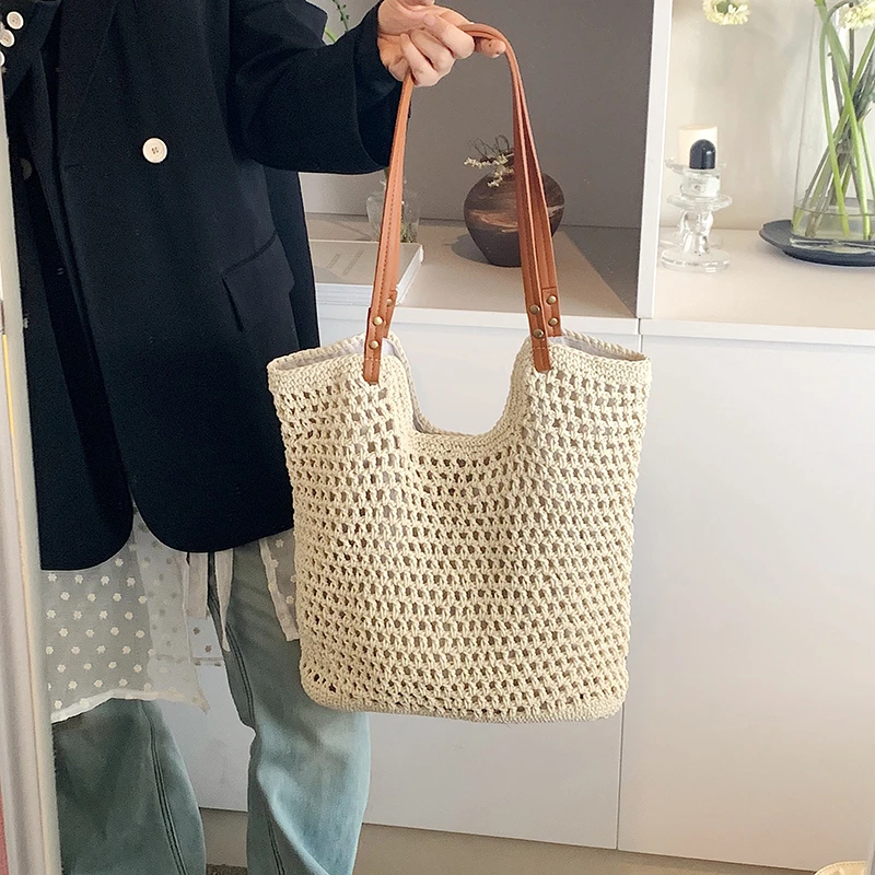 Hot Selling Trend Casual Woven Hollow Fashionable Women's Shoulder Bag 2025 New Independent Inner Bag Large Capacity Handbag