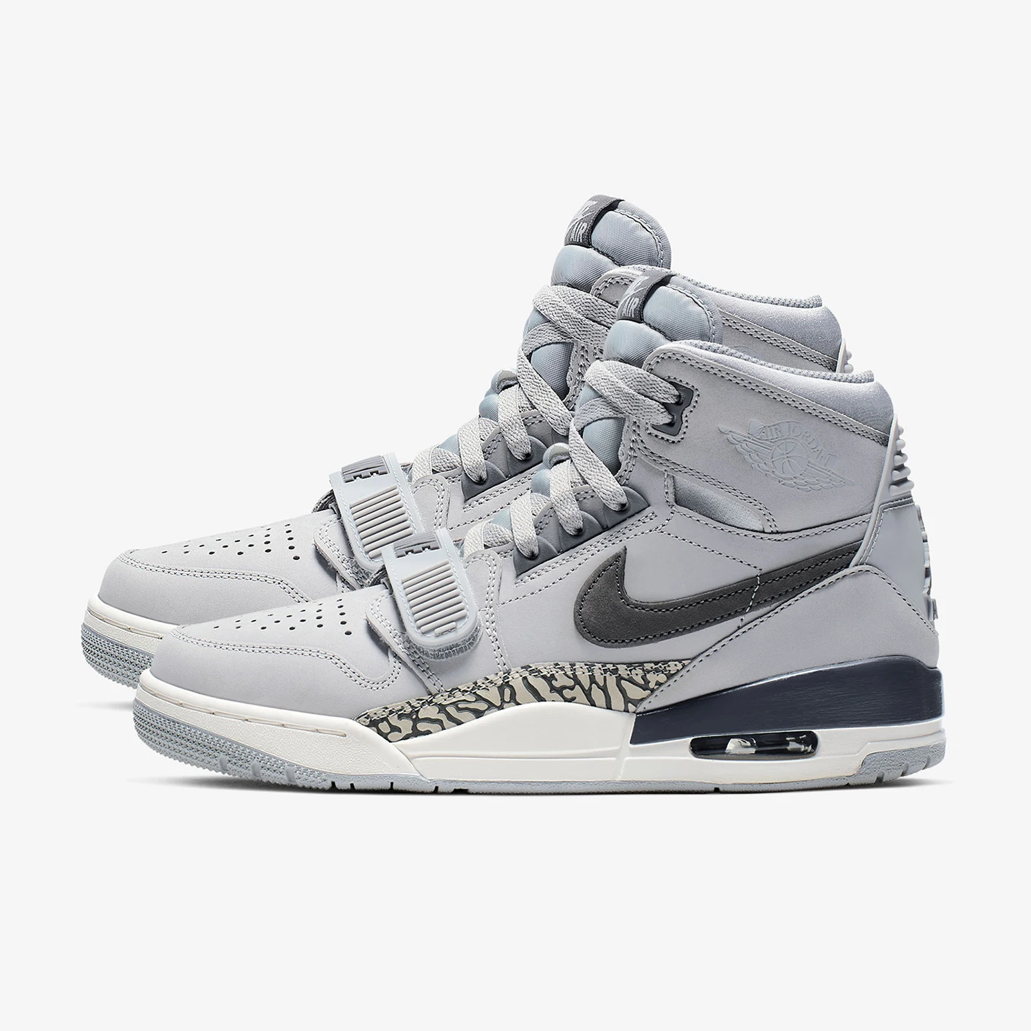 

Nike Authentic JORDAN Men's Air Cushion Cushioned Wear-Resistant Sports Basketball Shoes AV3922-002