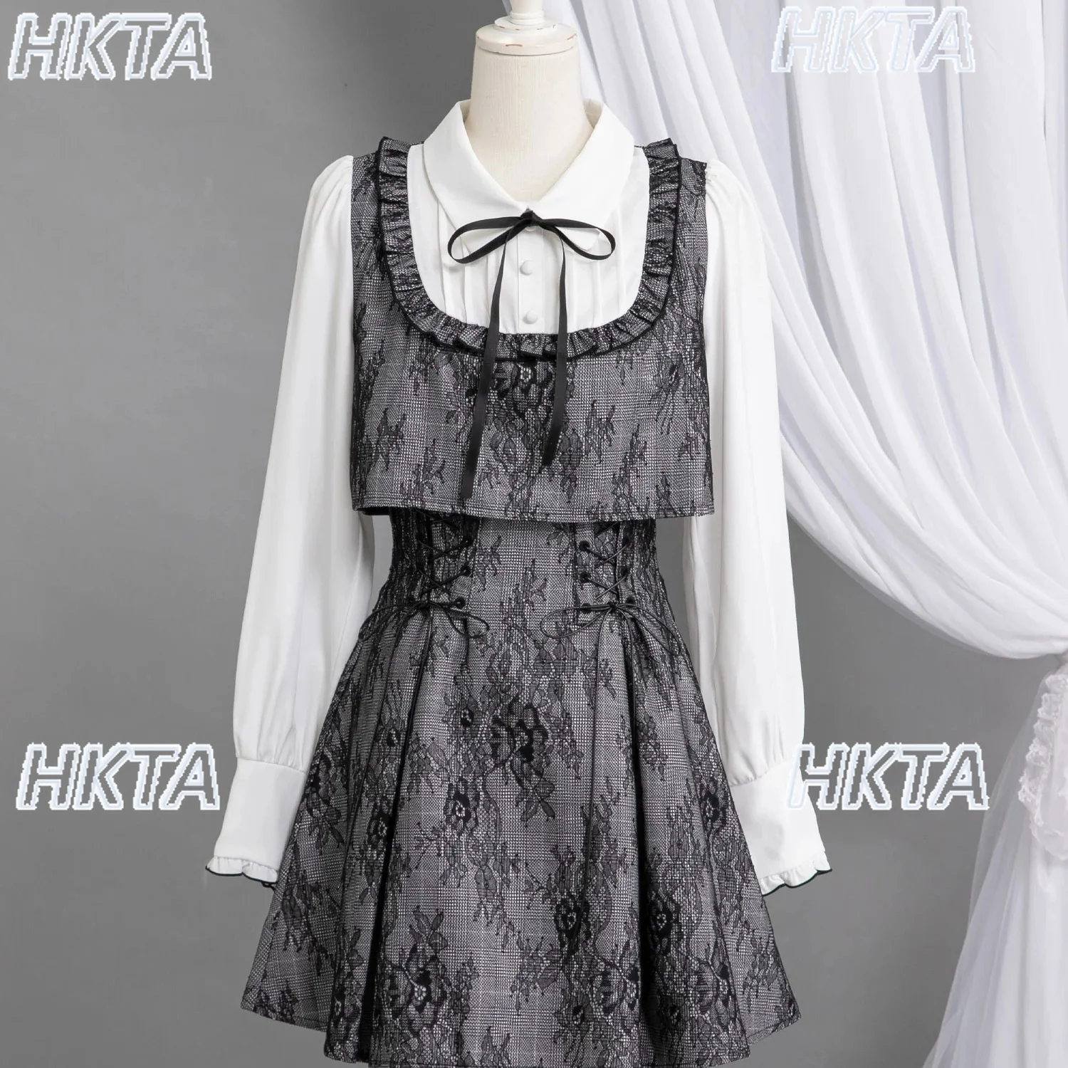 เดรสเชิ้ตผู้หญิงสไตล์ญี่ปุ่น แขนยาว คอปก แต่งลูกไม้ ดีไซน์ต่อผ้า ดูเหมือนสองชิ้น เอวสูง สีดำ เหมาะสำหรับใส่ในฤดูใบไม้ร่วง