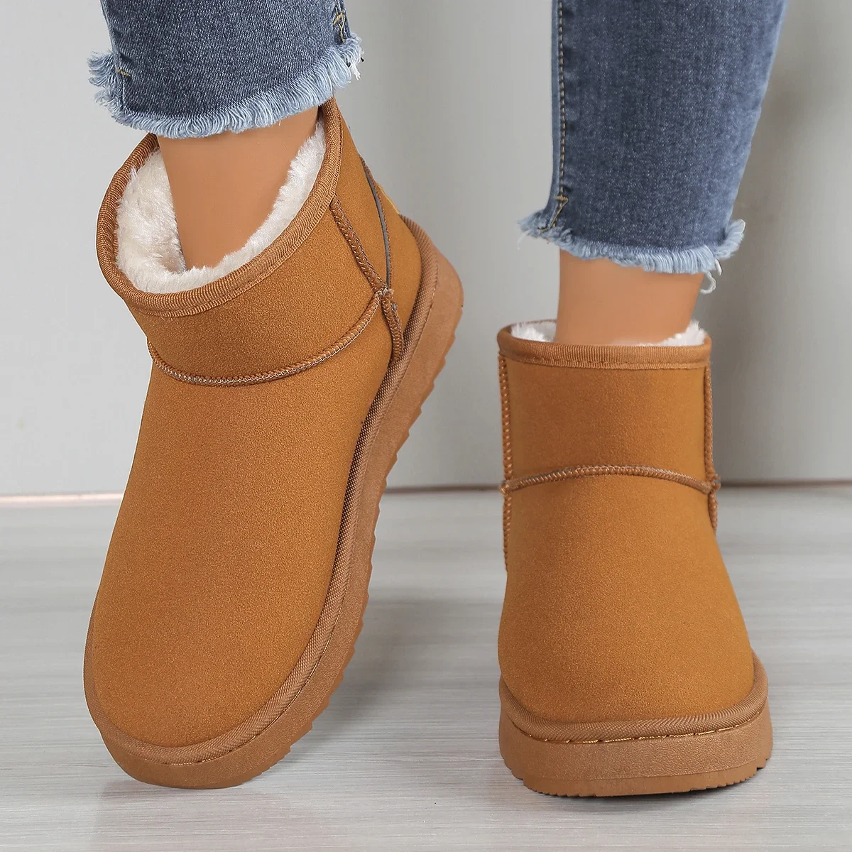Damen-Schneestiefel im neuen Stil, dicke Sohle, mit Fleece gefüttert, kurze Stiefel, kältebeständige Stiefel, rutschfeste Winterschuhe, warme Schneeschuhe aus Baumwolle – Detail 10