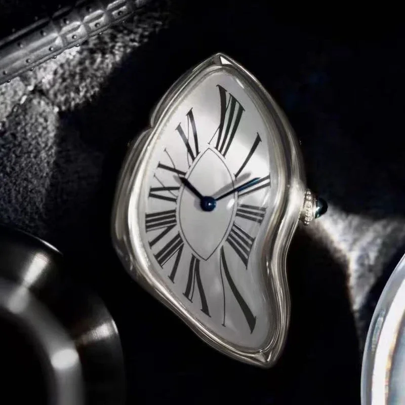 High quality leather strap for opposite sex y2k watches, quartz men's watches for high-end retro and versatile use No logo