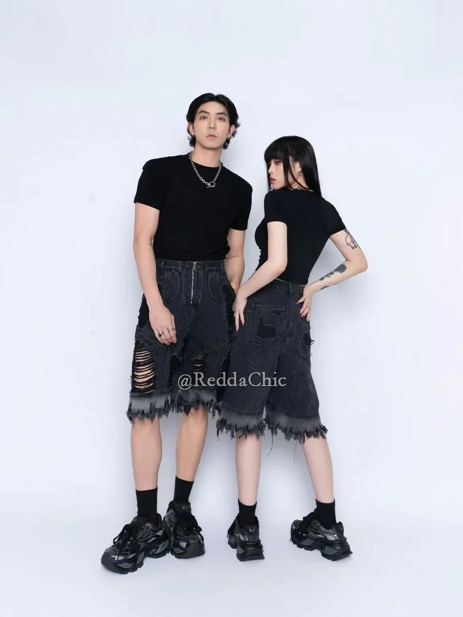 REDDACHiC Pantaloncini di jeans cargo patchwork sfilacciati da donna Bordo grezzo Cerniera Pantaloni bermuda a gamba larga distrutti Grunge Harajuku Streetwear