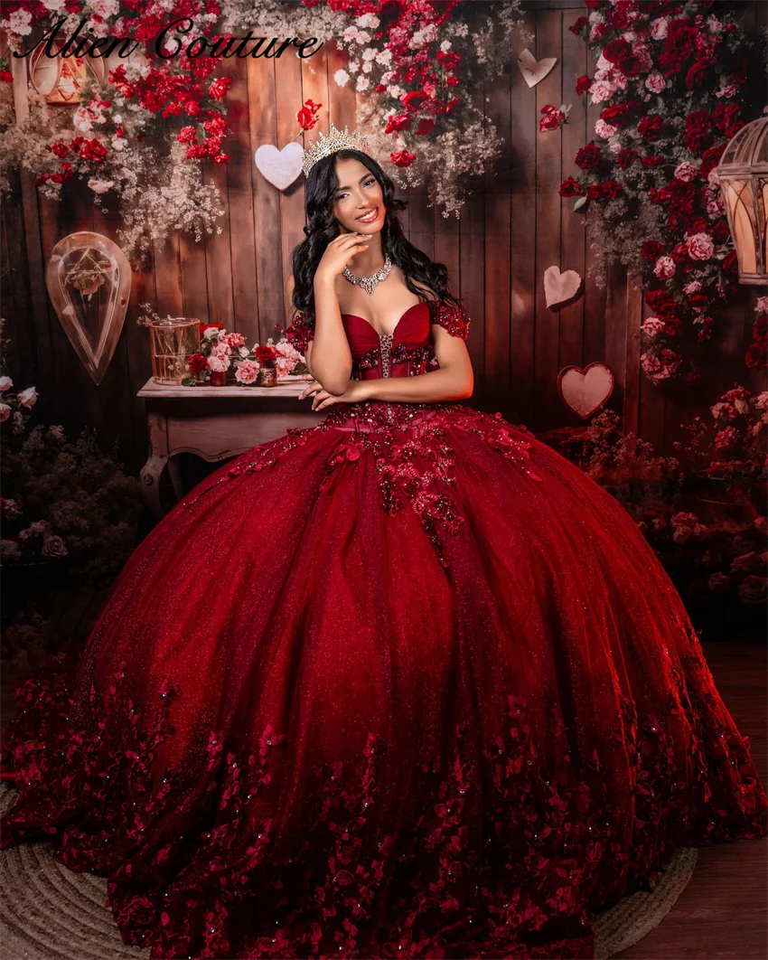 

Sparkly Red Quinceanera Dress Sweet 16 Ball Gown Luxury Bead Diamonds Floral Princess Graduation Gown Vestidos De XV Anos