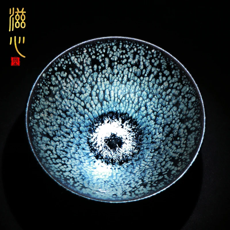 

Zixin Tang Zhang Guowei Handmade Tea With Silver Spot Oil Drop On Black Bottom, Tianmu, Original Mineral Tea, Master