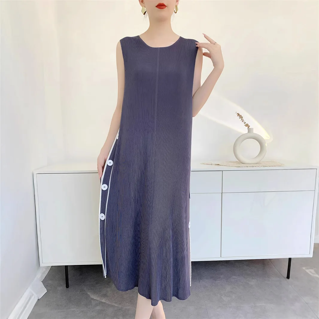 

Fold Pleated Design Sense Niche Dress Women 2025 Summer New Undershirt Mid-length Skirt Thin Printed Skirt Miyake Pleated
