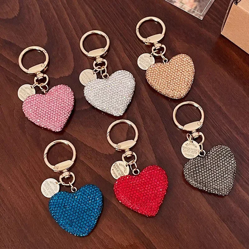 Car Hollow Love Key Rings Full Diamond Key Chain Leather Rope Diamond Key Pendant Simple Ring Ornament Cars Accessories Interior