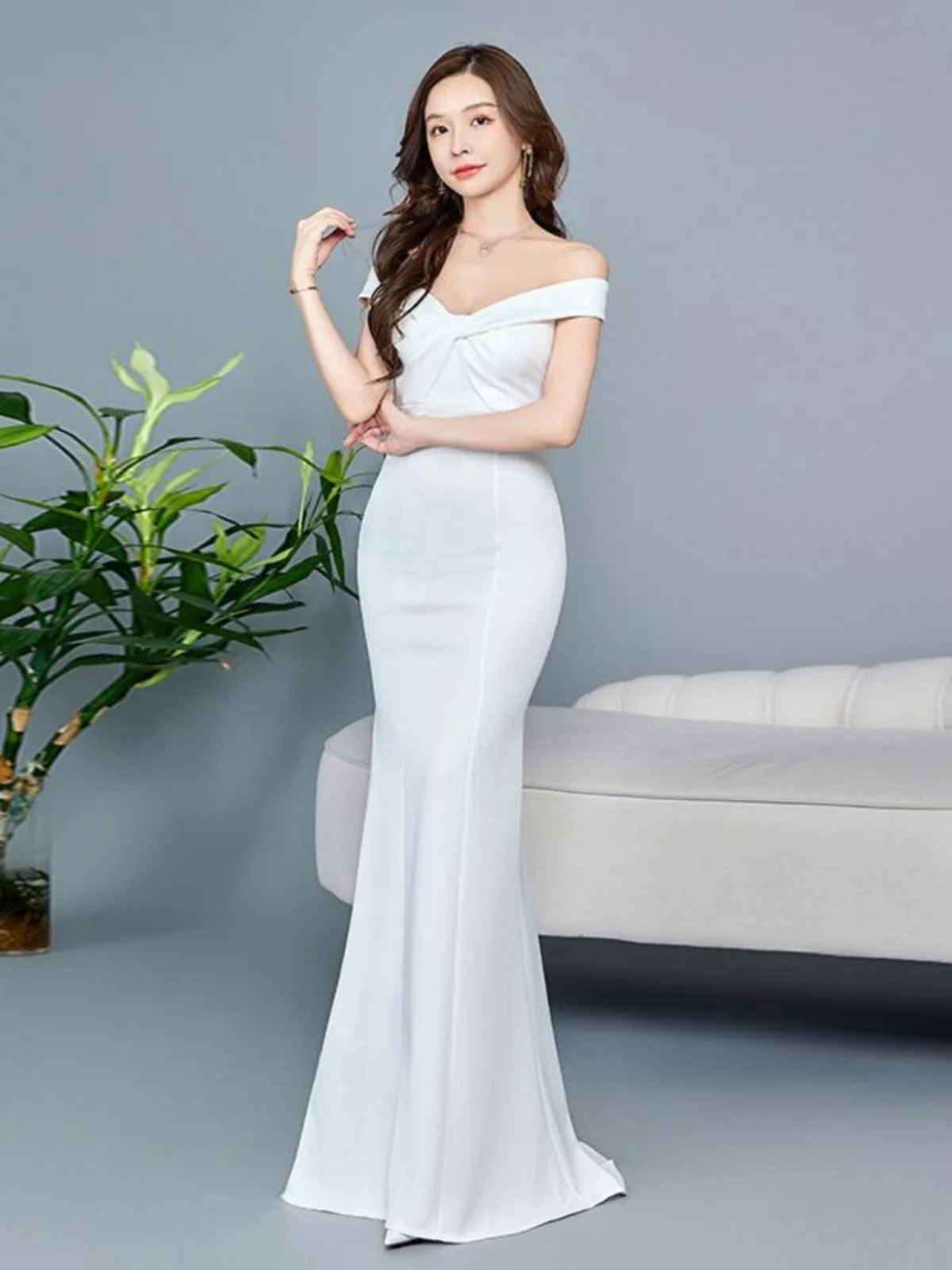 

Sexy One-oulder Low-Cut Gown Ele Evening Dr Long Slimming Women's Faion Par Dr Zipper Sle Fi-Tail Hemline