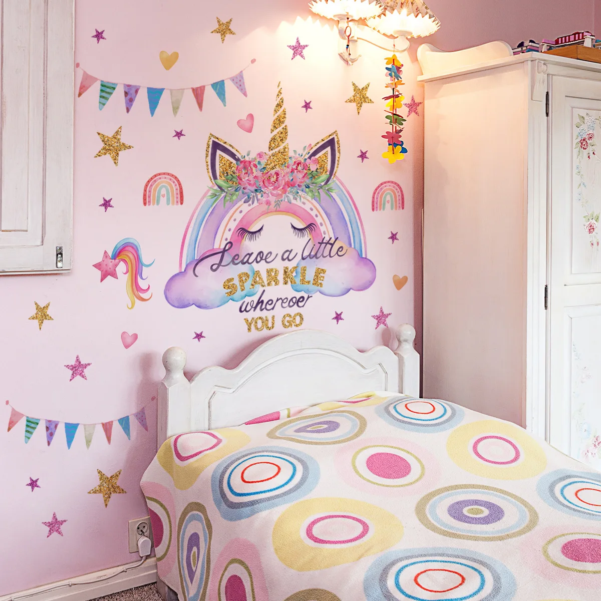 2pcs Cartoon Unicorn Rainbow Stars Wall Sticker Girls Bedroom Children\'s Room Layout Wall Sticker Wallpapers Home Decor Ms2373