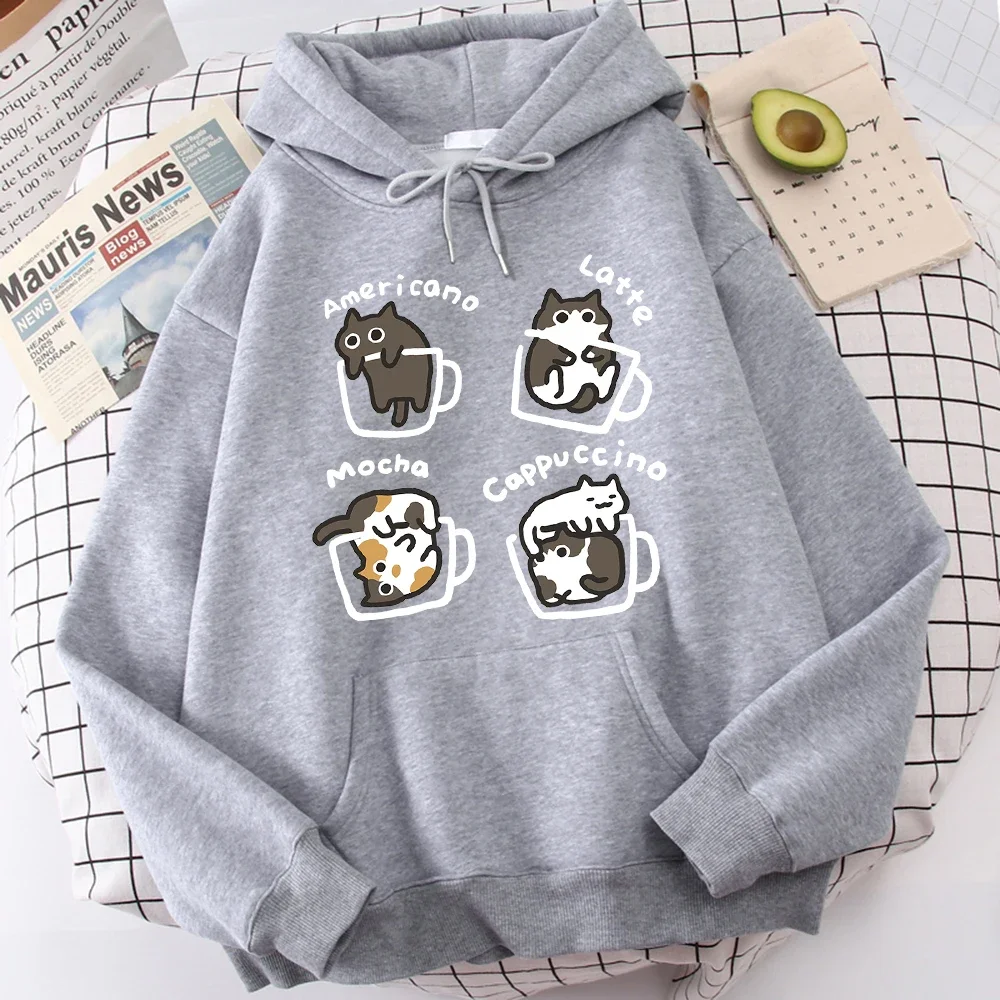 

Fashion Five Little Cats Playing in The Cup Hoodies Male Street Harajuku Sweatshirt Holiday Daily Hoody Popular Clothing