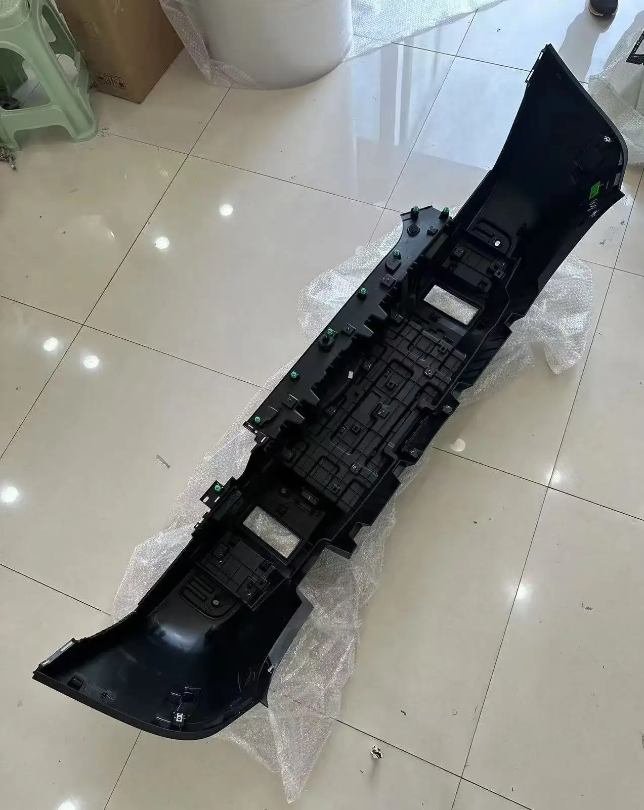 

STLFFor Chery Auto Parts Jetta Traveler T2 Original Factory Rear Bumper Frame High-quality Goods Original Factory Delivery