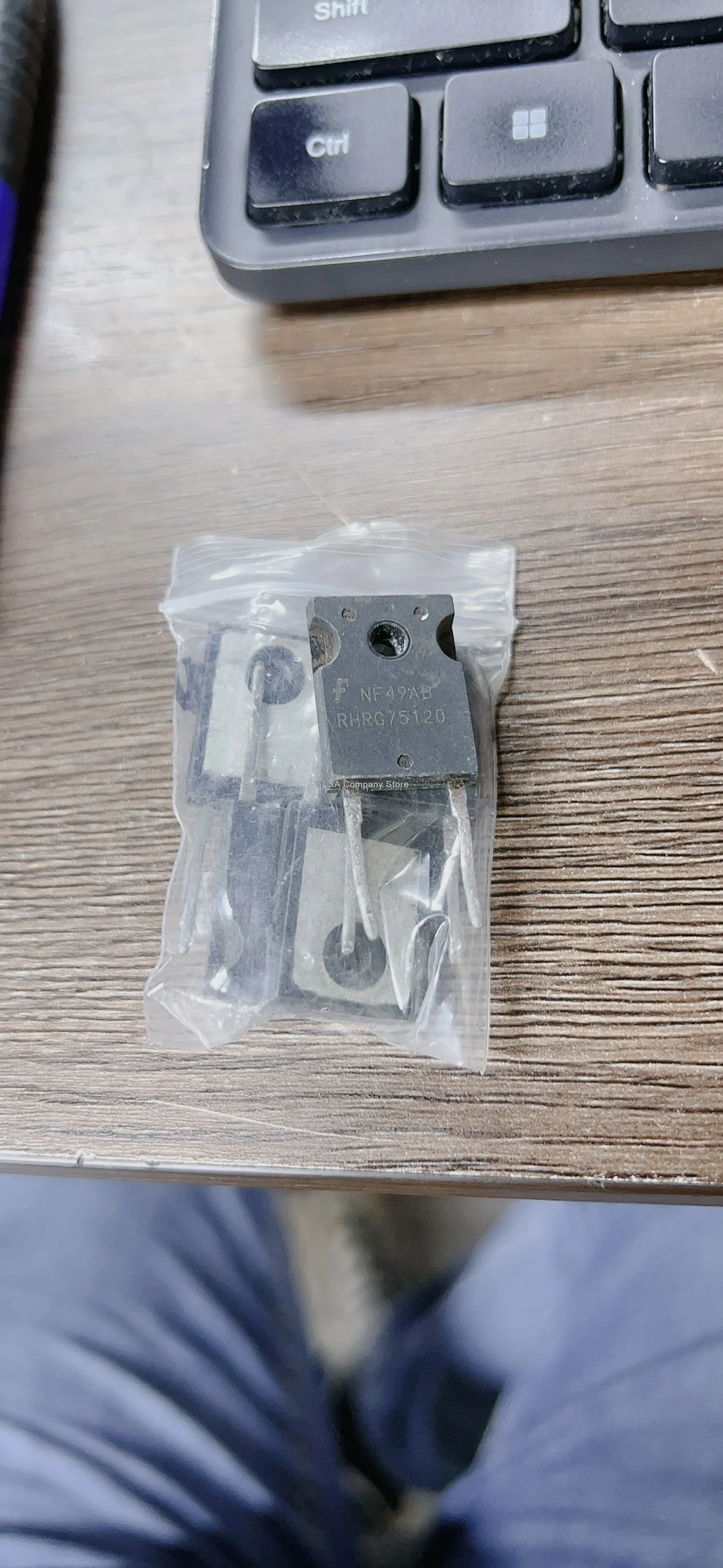 5PCS-1Fot    RHRG75120 75A 1200V high current, high withstand voltage, fast recovery diode imported original word measured well