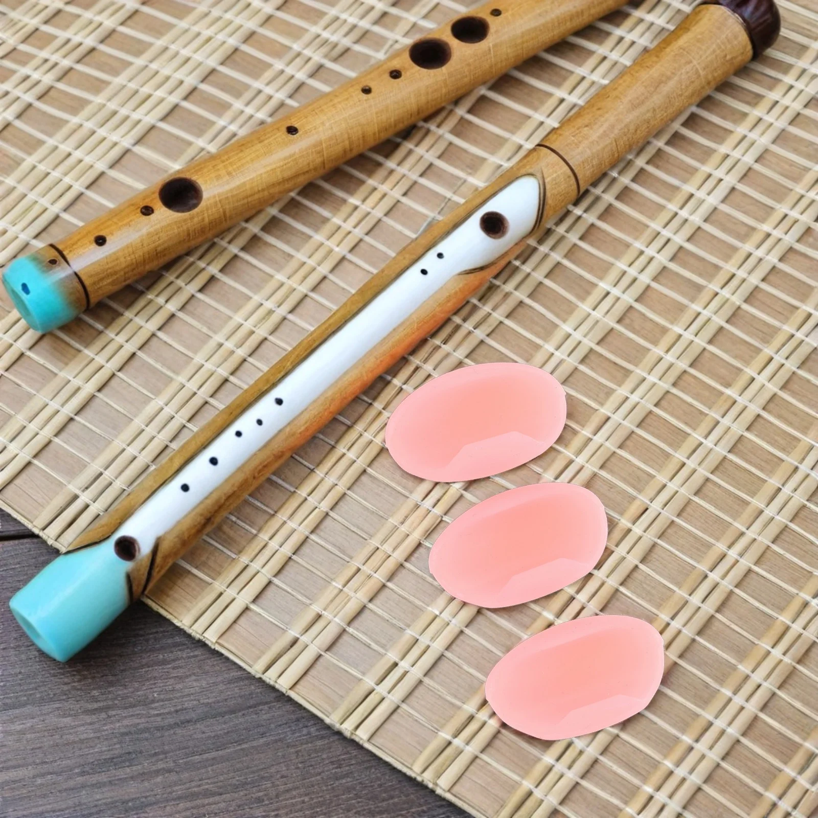 

3Pcs Flute Thumb Rest Pink Silicone Finger Guide Finger Support Thumb Cushion Woodwind Instrument Accessories Flute Leveling Pad