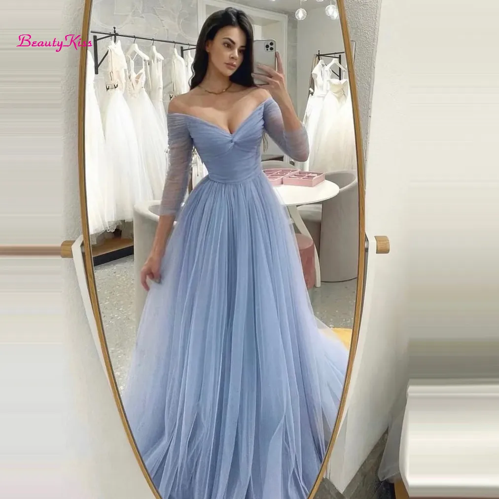 Abiti da ballo a maniche lunghe con spalle scoperte blu chiaro 2023 eleganti abiti da sera in Tulle semplici a-line abito da damigella d'onore per il matrimonio