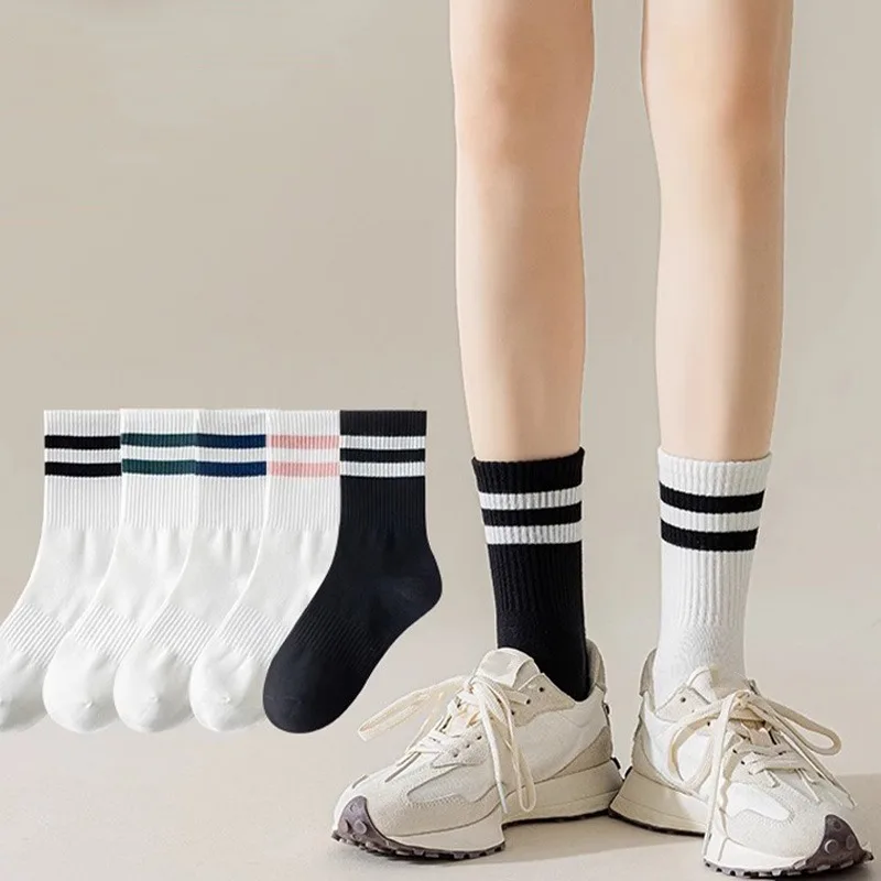 Harajuku Men Sock Autumn Winter Simple Casual Round Neck Socks Black White Grey Solid Color Socks High-quality Mid Tube Socking