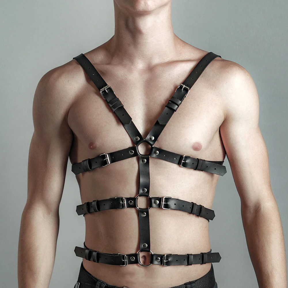 ชุดชั้นในชายหนัง PU เข็มขัดสายคล้องอกทางเพศสำหรับผู้ชายเสื้อผ้าเกย์ปรับได้สายรัดร่างกายแบบเครื่องราง BDSM