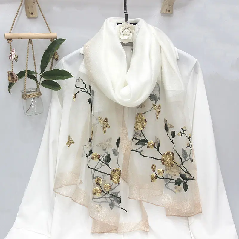 Fashion 2024 Beach Stoles Women Scarf Silk Wool Embroidery Floral Female Thin Foulard Bufanda Hijab Wraps Pashmina Shawl Scarves