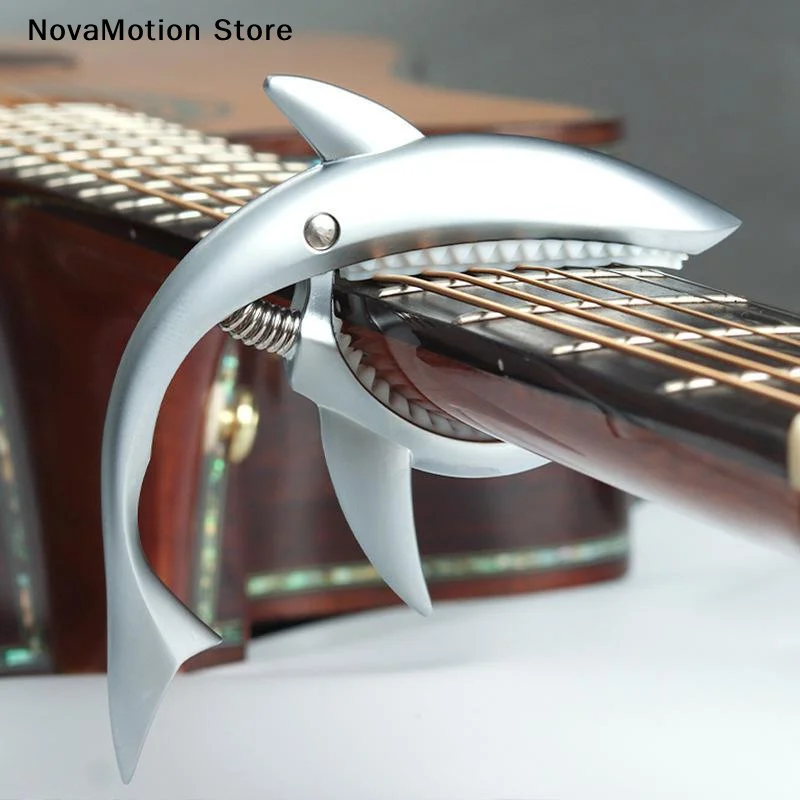 [NM] シャーク型亜鉛合金ギターカポ、クイックリリース滑り - Guitar Capo Clip のレビューと価格