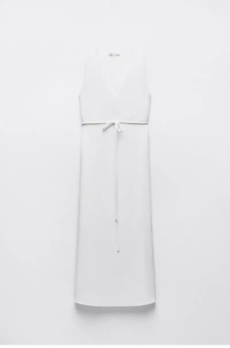 2024년 여름 신상 순백 분위기 롱 플리츠 스트랩 드레스 여성 패션 출근룩 스타일 V넥 반팔 가운