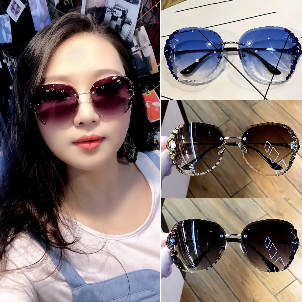 

Rhinestone Decoration Retro Sunglasses Korean Frameless Eyewear Outdoor Sunglasses Travel Accessories Sun-Protective