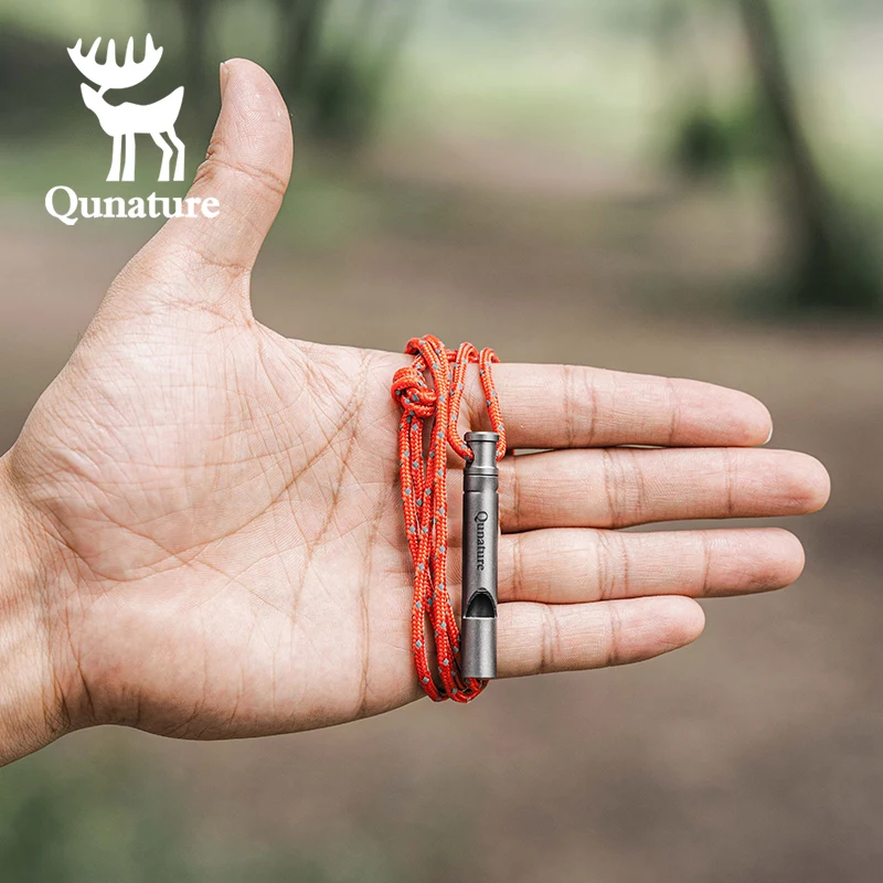 Qunature Portable Whistle Backpack Camping Hiking Survival Whistle Outdoors Tools Pure Titanium Whistle 1pcs Emergency Gear