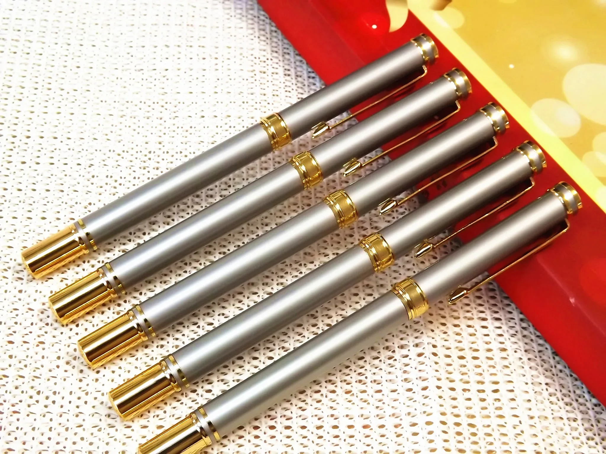 Venus 220 Arabic Calligraphy Fountain Pen - Professional 1.5mm Nib, Premium Craftsmanship for Arabic Script, Ideal for Beginners