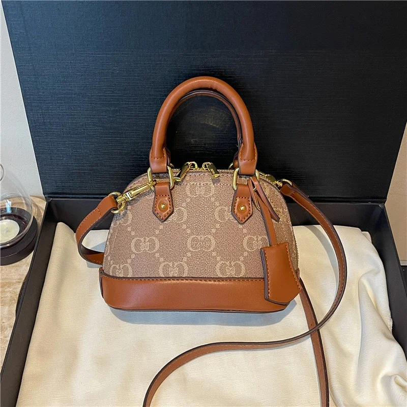 Stylish Luxury Diaper Bags: Women's Best Large Capacity Leather Crossbody, Minimalist Vintage Elegant Fashionable Tote Bag