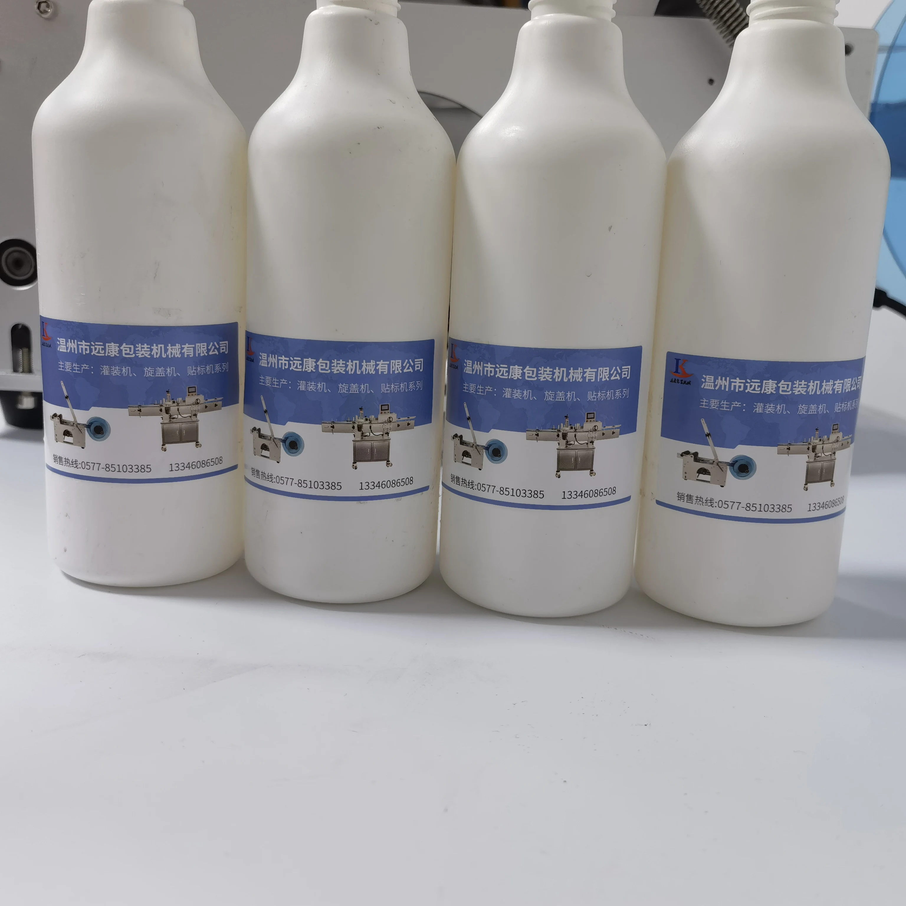 YK MT-50 High Efficiency Wine and Pet Round Bottle Labeling Machine,labelling Machine for Round Bottles Semi-automatic