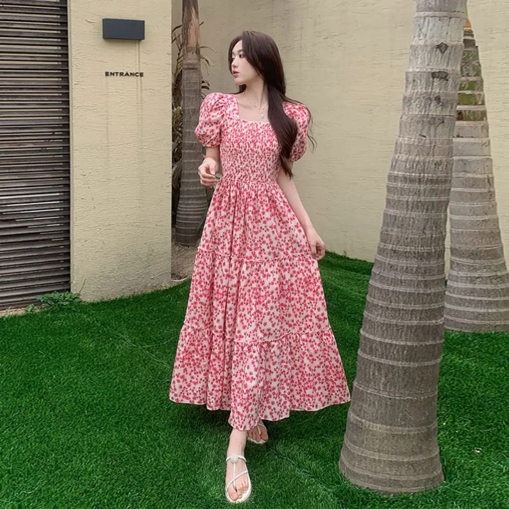 Women's plus Size Korean Style Floral Dress Square Collar Short Sleeve Slim-fit Long Dress for Summer Holiday Fresh Style