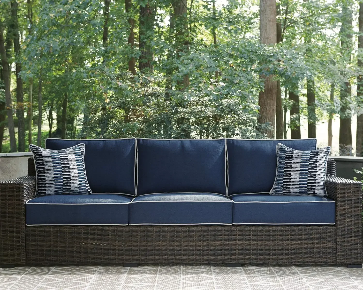 

Outdoor Patio All-Weather Wicker Sofa with Comfy Cushion and 2 Throw Pillows, Aluminum & Resin Frame, Brown & Blue