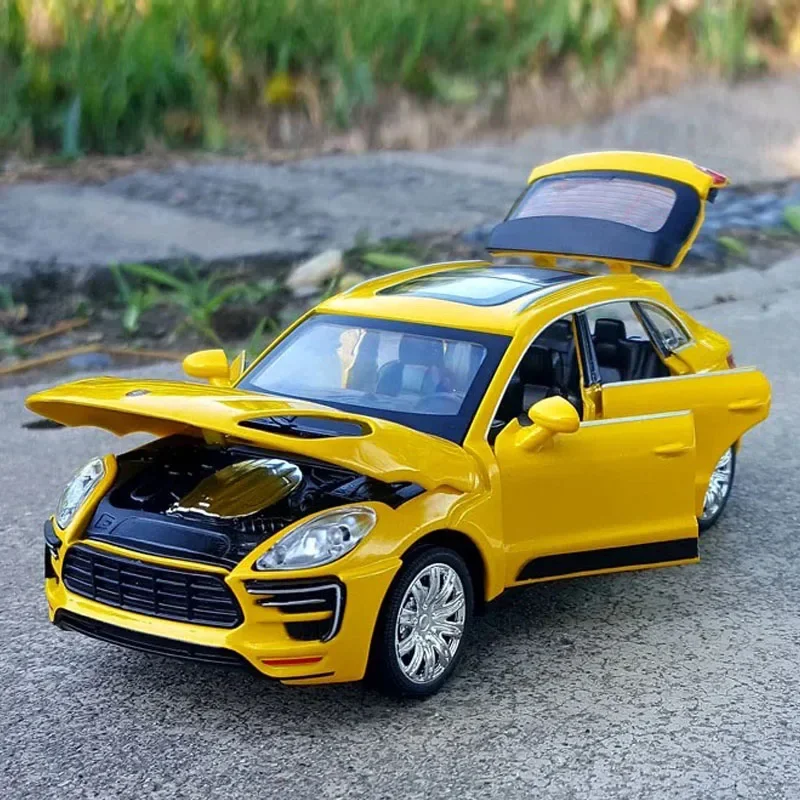 1:32 Porsche Macan Model Car Die Cast Alloy Boys Toys Cars Cayenne SUV Super car Collectibles Kids Car Free Shipping A43