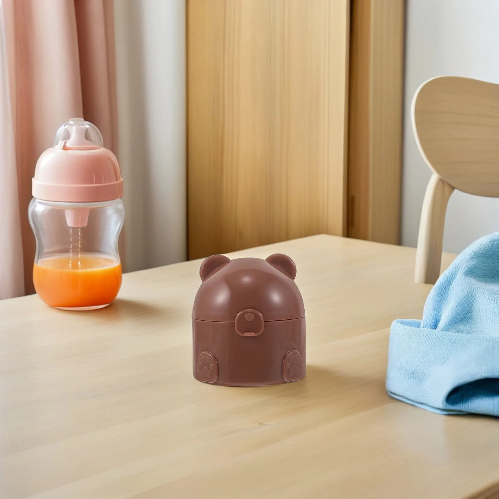 

Dusting Powder Jar with Makeup Puff for Smooth Application Compact Body Powder Case for Travel Home Baby and Adult Use